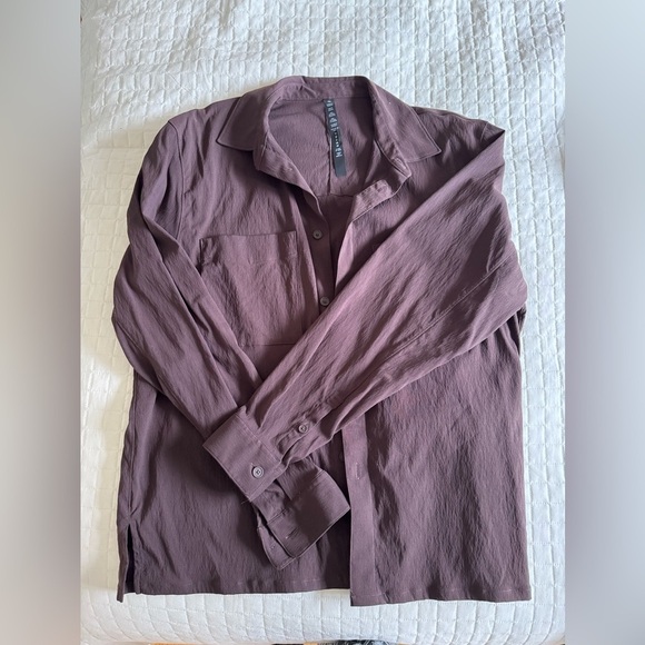Lululemon brown button up shirt - Picture 1 of 13